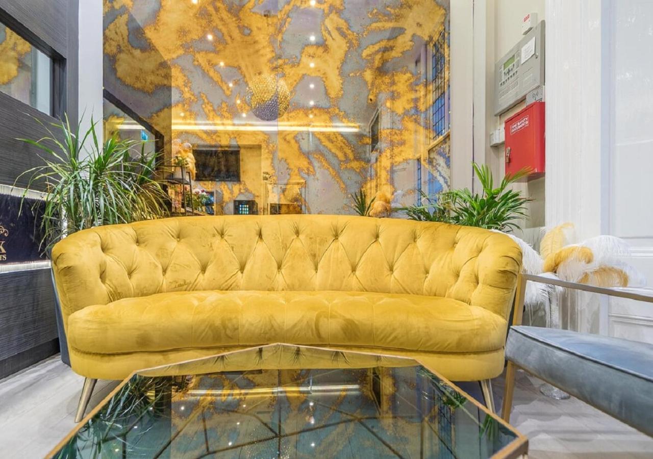 Hyde Park Executive Apartahotel