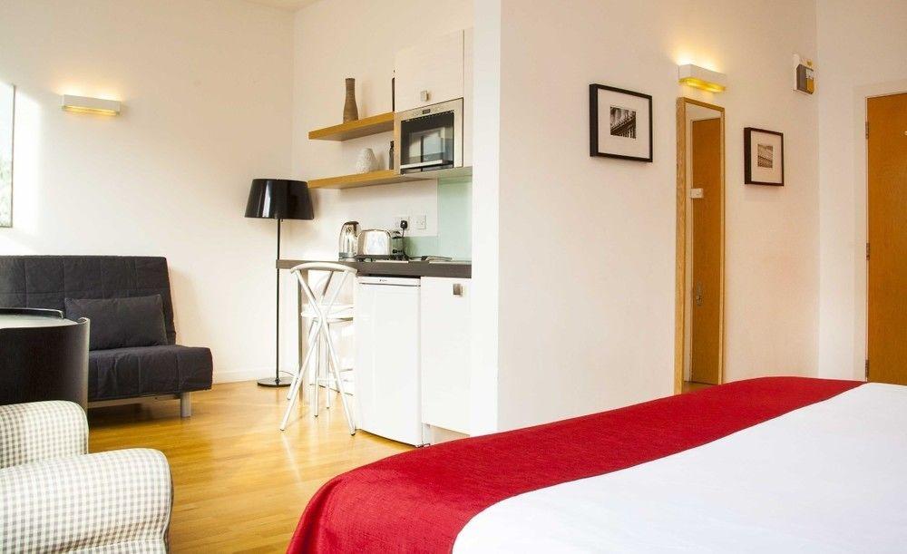 Apartahotel Hyde Park Executive 4*